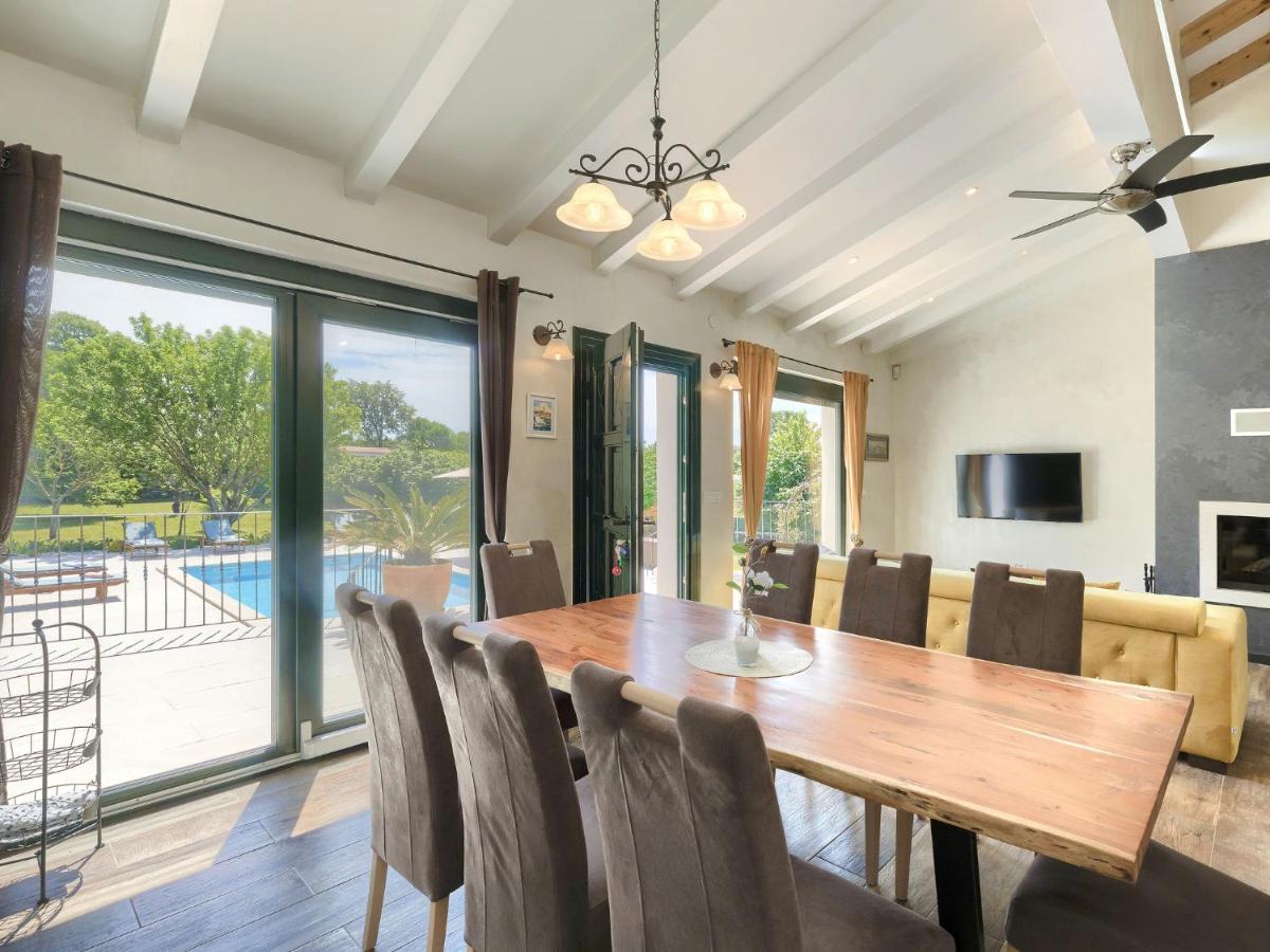 Holiday Home Villa Bernard By Interhome Rovinj Exterior foto